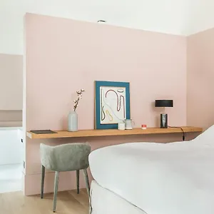 https://maison-aribert.hotels-rhonealpes.com